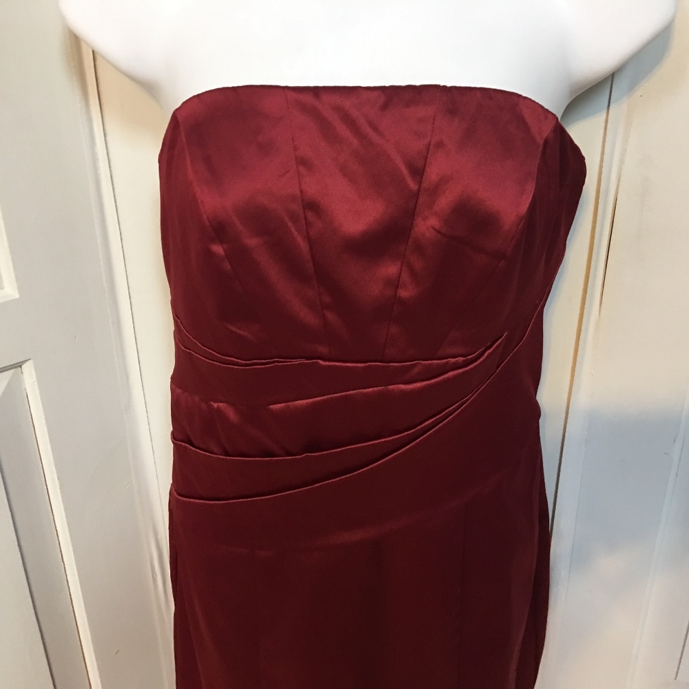 The Limited Satiny Red Dress 4 - Picture 4 of 8